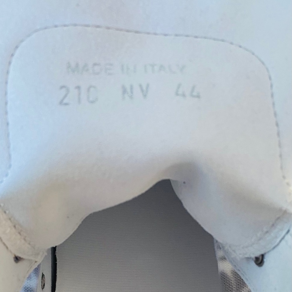 Dior B23 HIGH-TOP
White/Black Dior Oblique Canvas - Picture 10 of 11